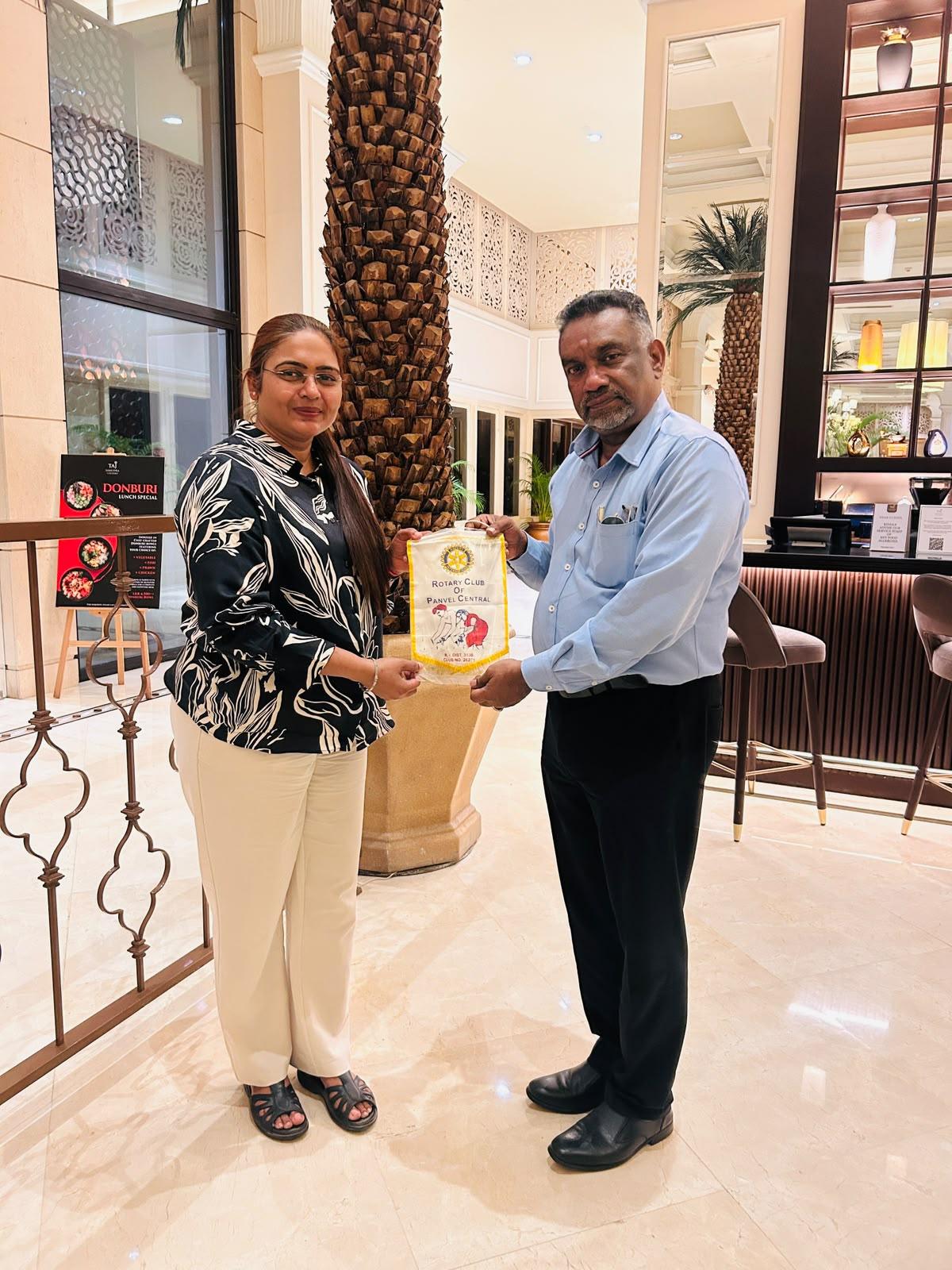 Rotary Fellowship & Flag Exchange (1)